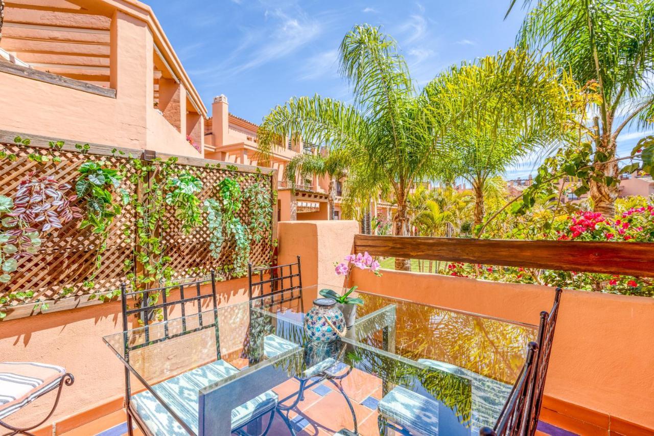 Apartment Deluxe Relax With Pool